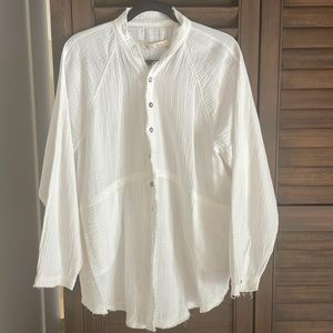 Free People- Long Sleeve Button Front V-Neck Raw High-Low Hem Oversized Top